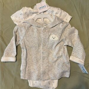 NWT Carters 2 piece Set - 0-3 months - Gender Neutral Grey
